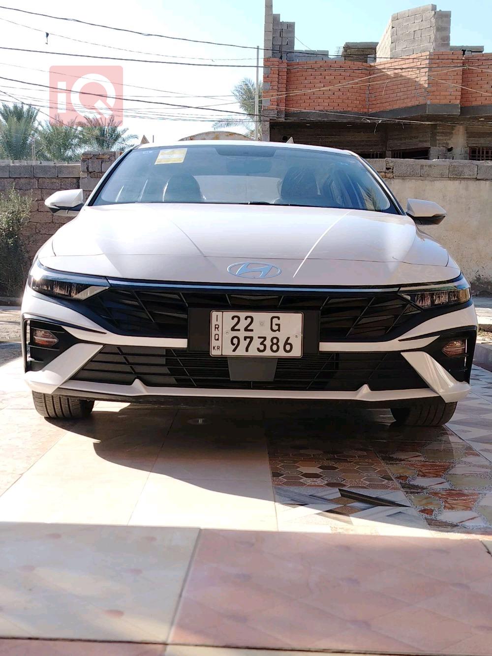 هیوندای ئەلەنترا